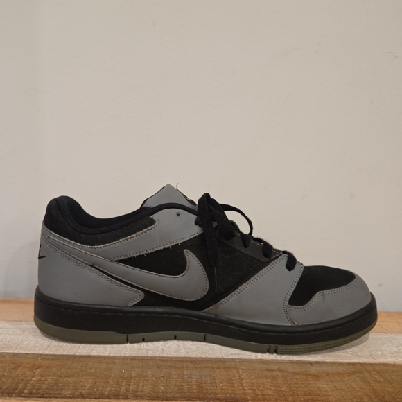 Nike Air Prestige IV Black & Gray Mens Size 12 488428-002 Shoes Athletic Sneaker - Picture 6 of 9